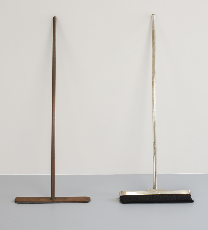 silberbesen und besen ohne haare